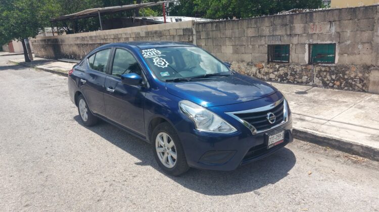 Nissan Versa Sense 2019