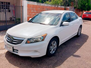 Honda Accord LX 2011