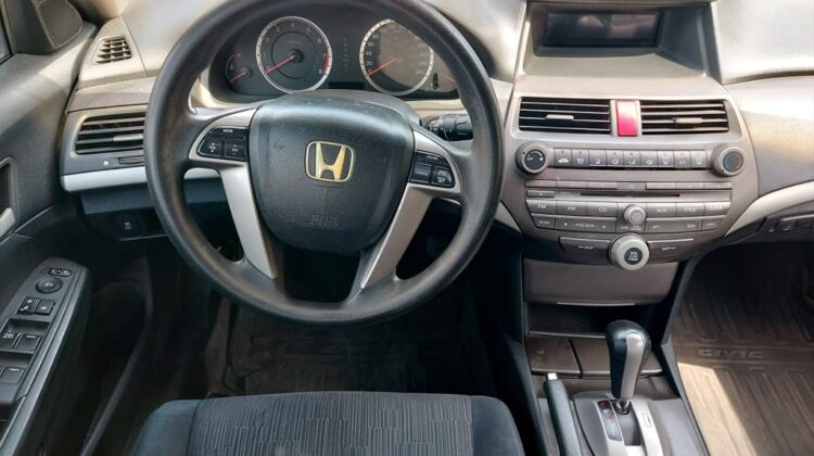 Honda Accord LX 2011