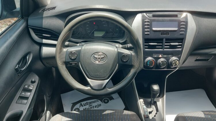 Toyota Yaris Core 2018