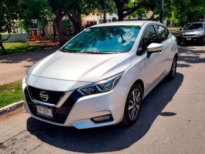 Nissan Versa Advance STD 2020