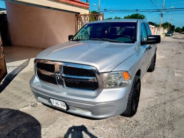 Dodge RAM 2500 SLT 2014