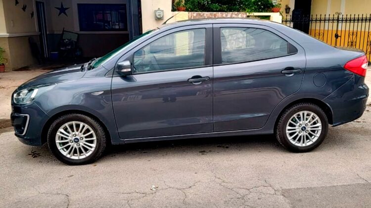 Ford Figo Titanium 2019