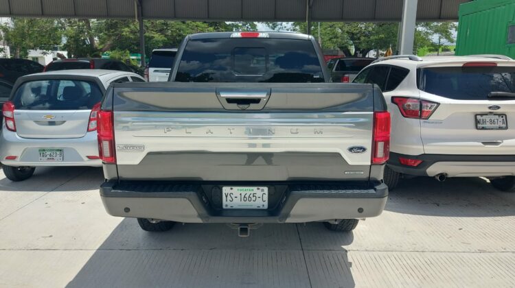 Ford Lobo Platinum 2018