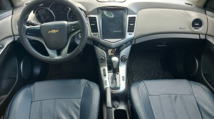 Chevrolet Cruze LT 2011