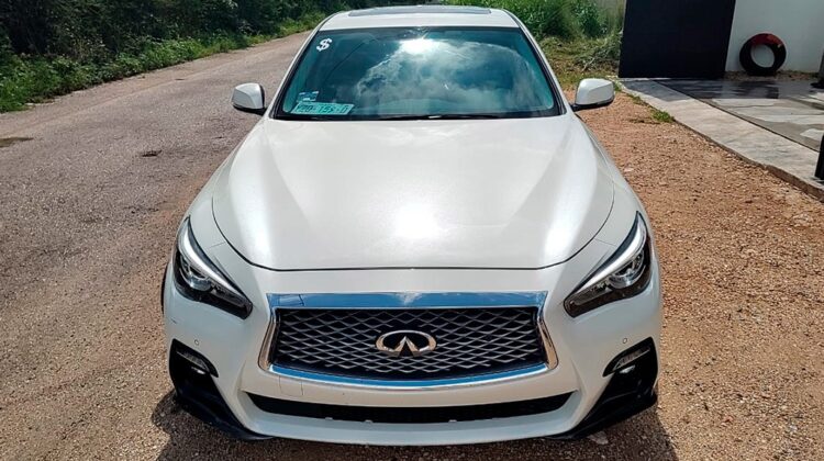 Infiniti Q50 Hibrido 2021