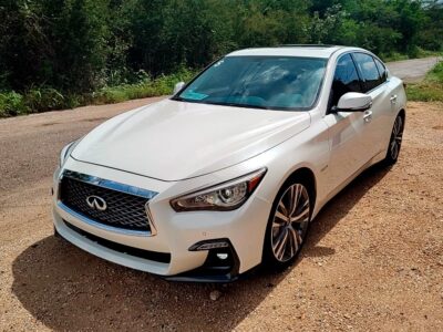 Infiniti Q50 Hibrido 2021