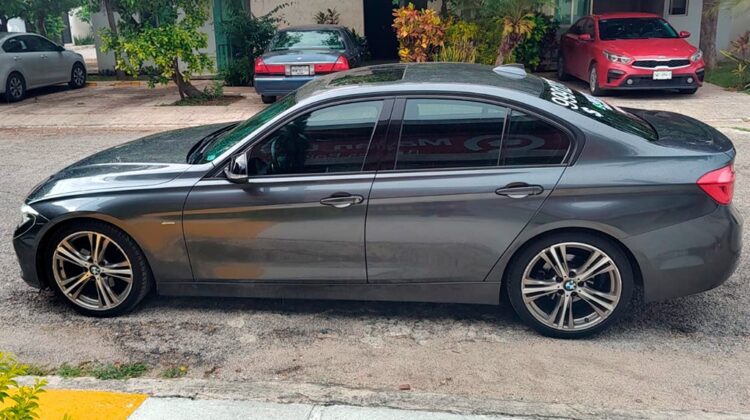 BMW Serie 3 330 iA Sport Line 2016