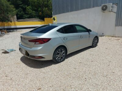 Hyundai Elantra 2019