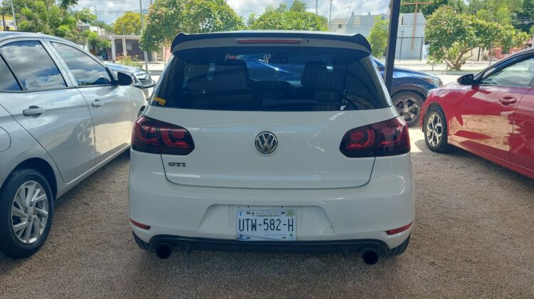 Volkswagen Golf GTI 2013