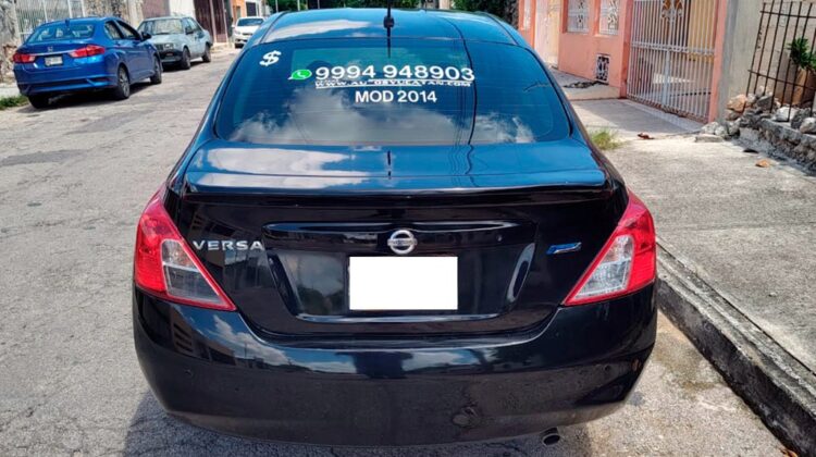 Nissan Versa Exclusive 2014