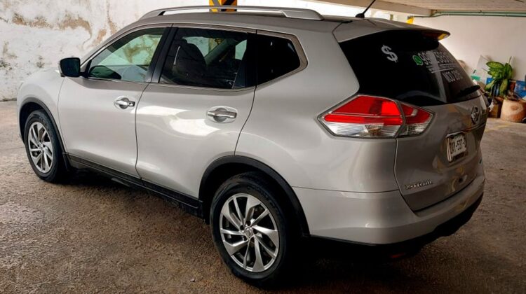 Nissan X-Trail Exclusive 2015