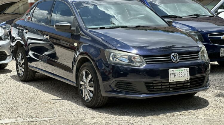 VOLKSWAGEN VENTO 2015