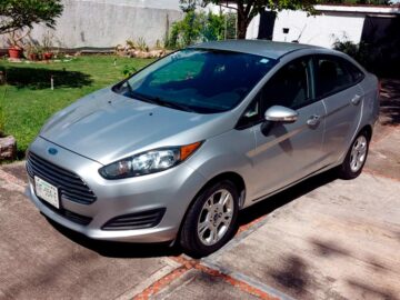 Ford Fiesta SE 2015