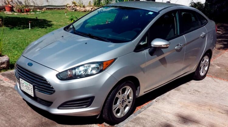 Ford Fiesta SE 2015