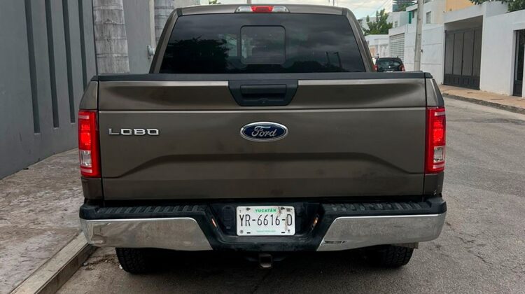 Ford Lobo XLT 2016