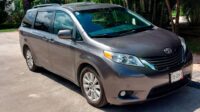 Toyota Sienna XLE 2016