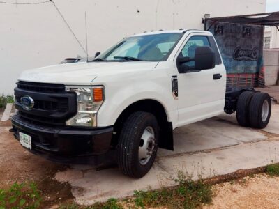 Ford F-350 XLT 2021