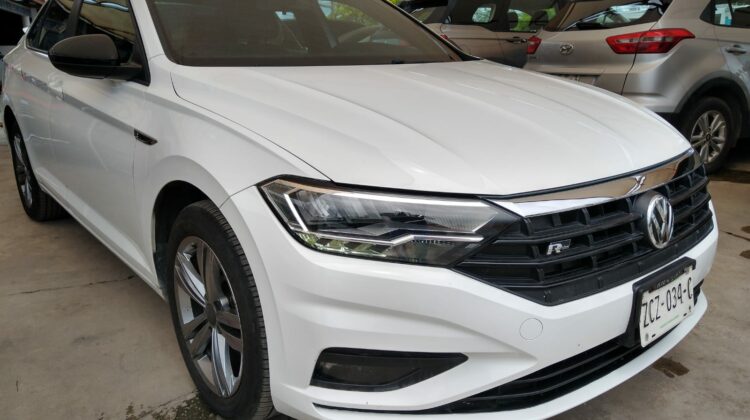 Volkswagen Jetta R Line 2019