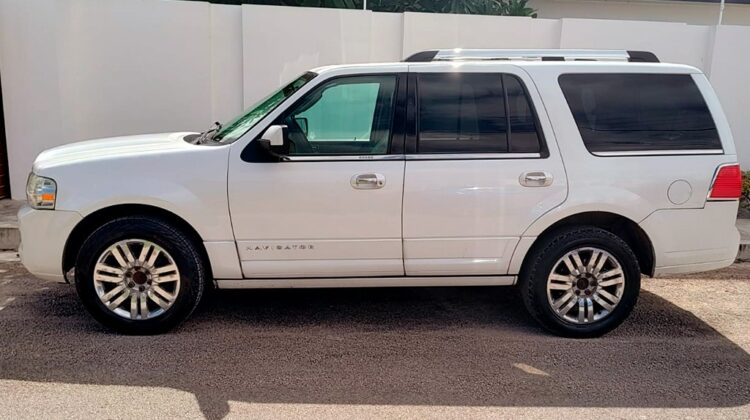 Lincoln Navigator 4X2 2011