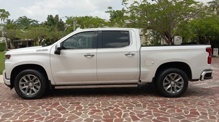 Chevrolet Cheyenne High Country 2021