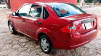 Ford Fiesta Sedán 2006