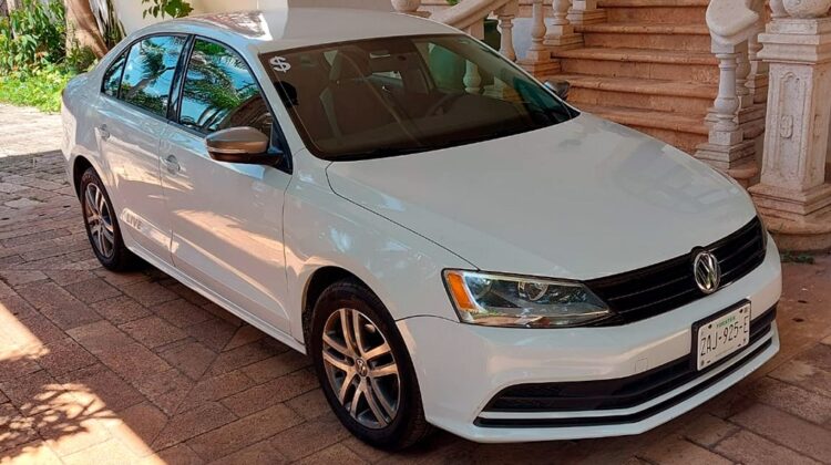 Volkswagen Jetta Live 2016