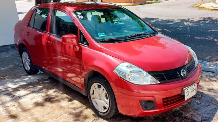 Nissan Tiida Sense 2016