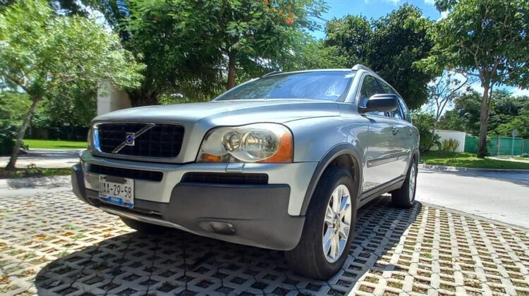 Volvo XC90 2005