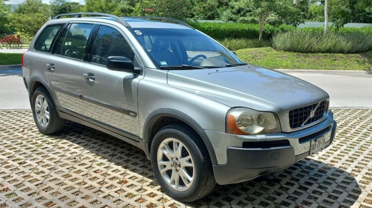 Volvo XC90 2005