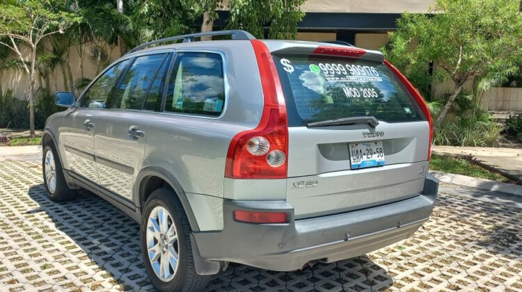 Volvo XC90 2005