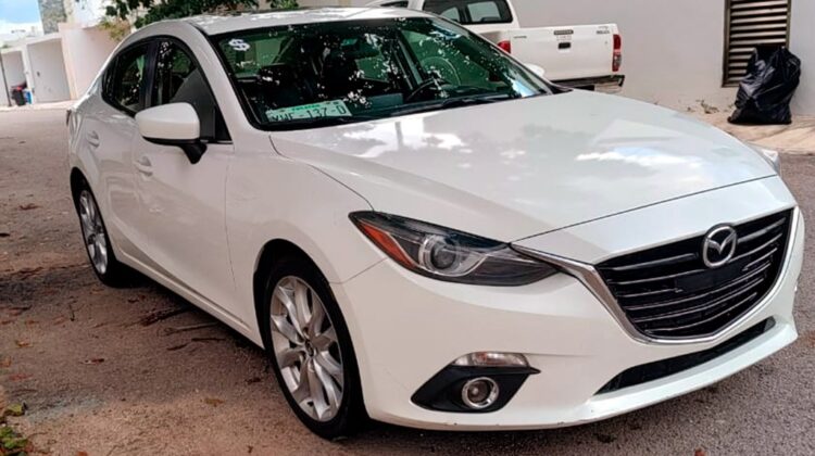 Mazda 3 Touring Sport 2016