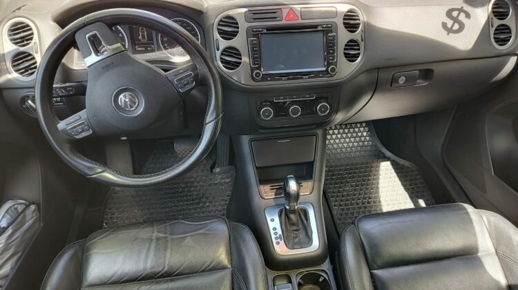 Volkswagen Tiguan Track & Fun Tiptronic 2011