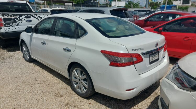 Nissan Sentra 2015