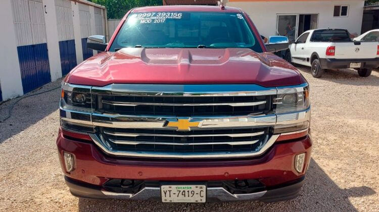 Chevrolet Cheyenne High Country 4×4 2017