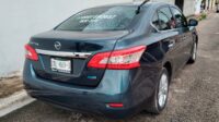 Nissan Sentra Advance 2015