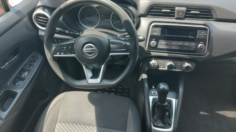 Nissan Versa 2020