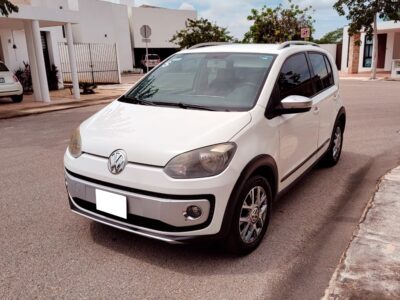 Volkswagen Up Cross High 2016