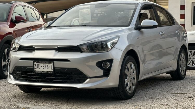 KIA RIO 2023