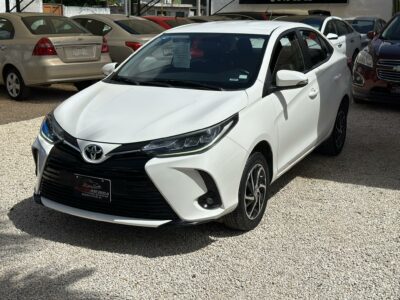 TOYOTA YARIS S 2021