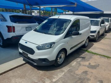 Ford Transit Courier 2022