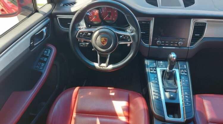 Porsche Macan GTS 2018