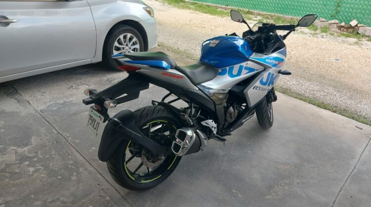 Suzuki Gixxer SF 250 cc 2024