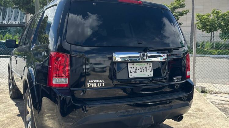 Honda Pilot Touring AT 2013