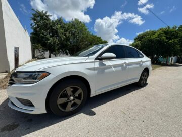 Volkswagen Jetta Comfortline 2021