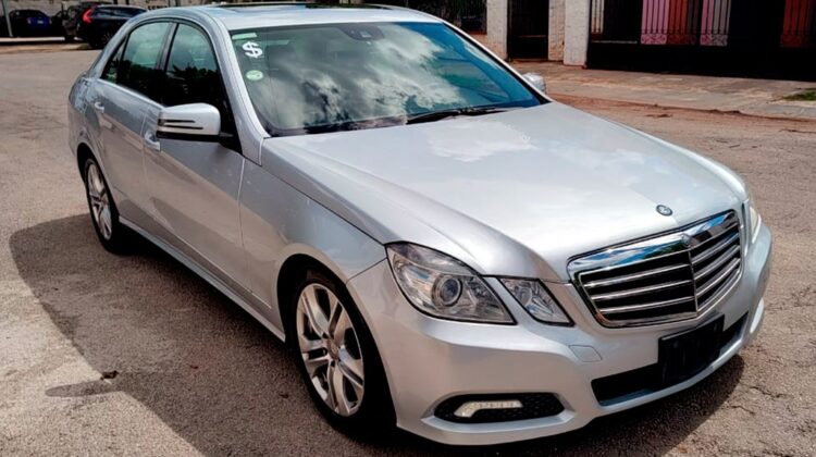 Mercedes Benz Clase E 300 2011