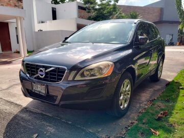 Volvo CX60 2011