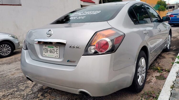 Nissan Altima SL High 2.5 2012