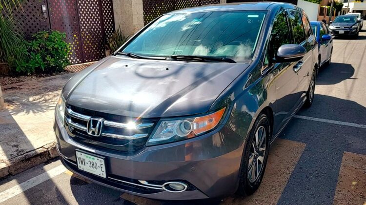 Honda Odyssey Touring 2016