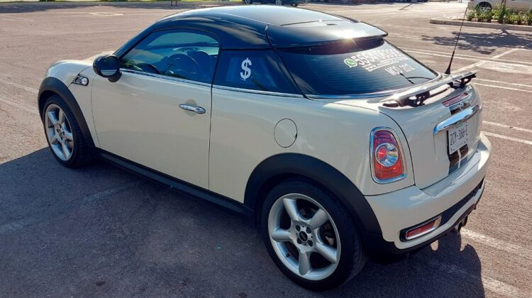 Mini Cooper S Coupe 2012